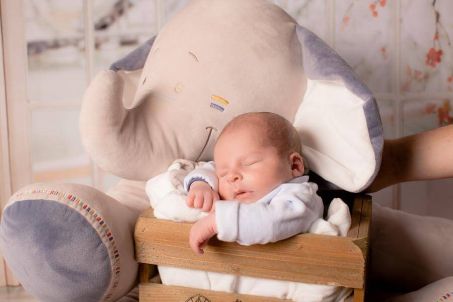 Baby im Alltag – Nachhaltigkeit bei Windeln hängt von Nutzung und System ab