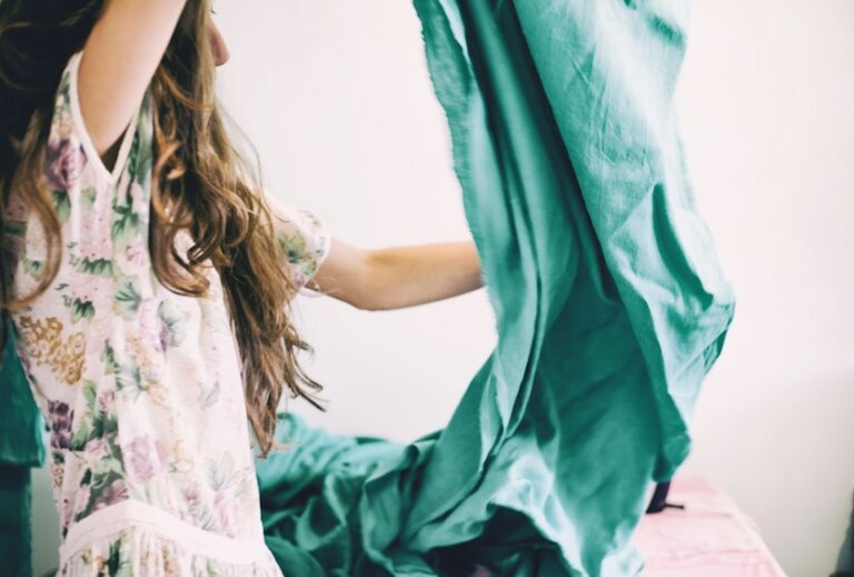 Abhaltehose fürs Baby für schnellen Zugang beim Abhalten